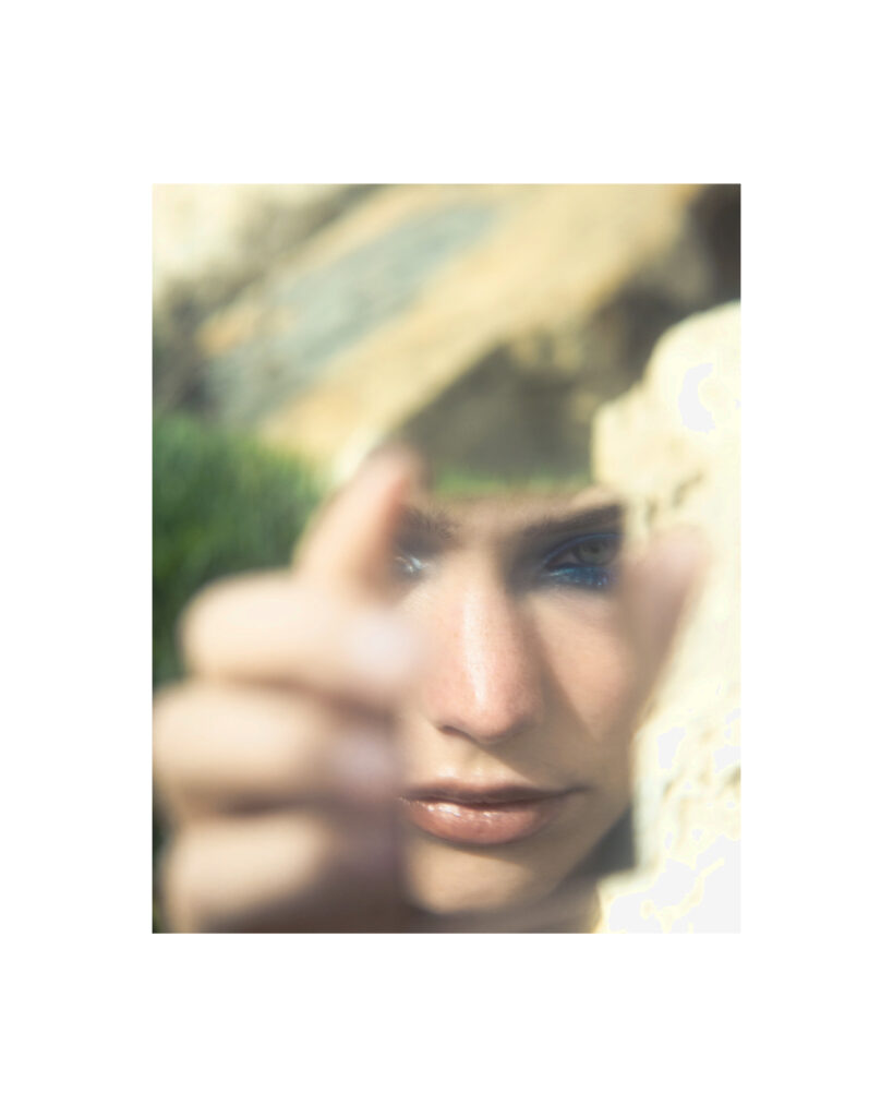 Editorial / a2z fashion magazine