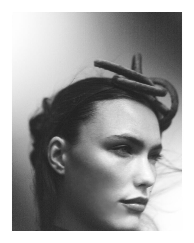 ___Editorial4x5-Kalt